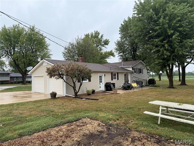 120 Julie Court, Montgomery City, MO 63361