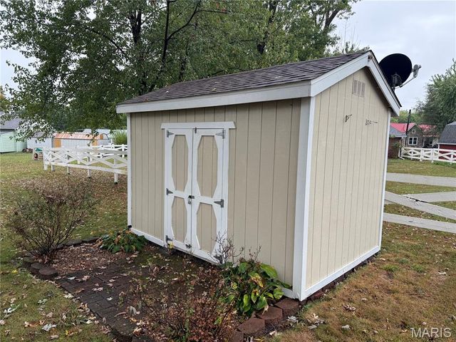 120 Julie Court, Montgomery City, MO 63361