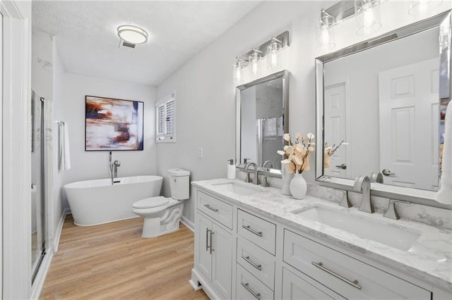 2511 Bechers Brook, Lawrenceville, GA 30043