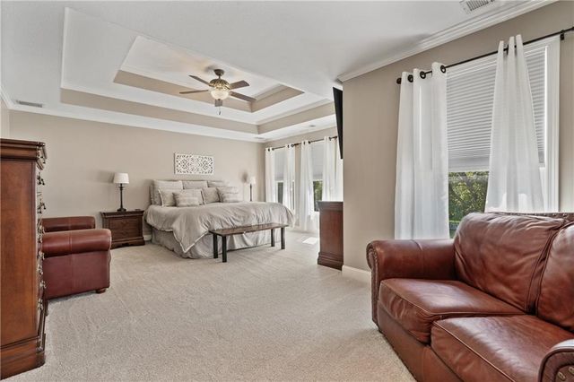 7913 W 155th Place, Overland Park, KS 66223
