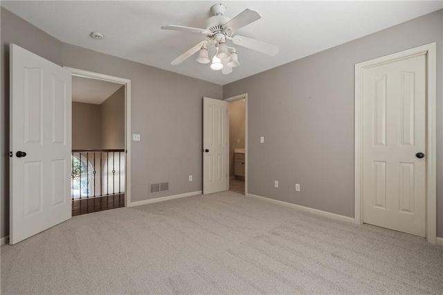 7913 W 155th Place, Overland Park, KS 66223