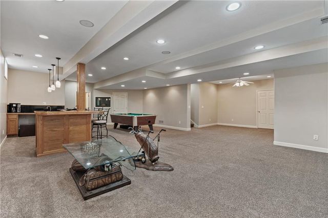 7913 W 155th Place, Overland Park, KS 66223