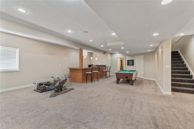 7913 W 155th Place, Overland Park, KS 66223