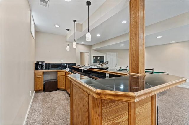 7913 W 155th Place, Overland Park, KS 66223