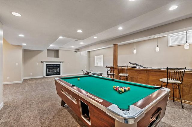 7913 W 155th Place, Overland Park, KS 66223