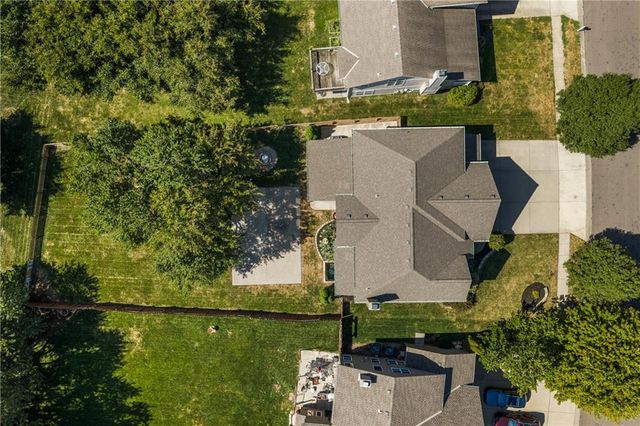 7913 W 155th Place, Overland Park, KS 66223