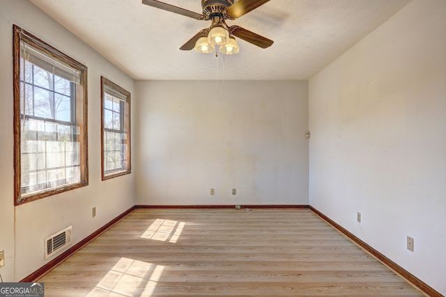 342 Lakeshore Drive, Stockbridge, GA 30281