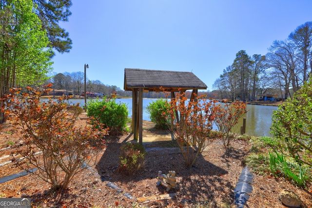 342 Lakeshore Drive, Stockbridge, GA 30281