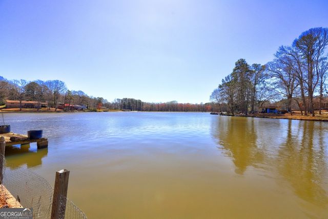 342 Lakeshore Drive, Stockbridge, GA 30281