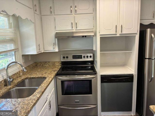 537 Reba Road, Lawrenceville, GA 30046