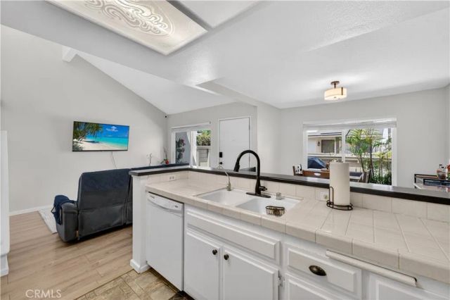 1363 N Schooner, Anaheim, CA 92801