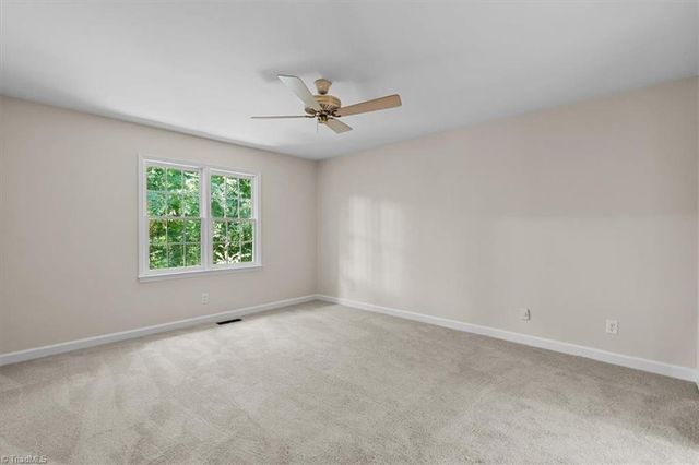 1 Brownstone Lane, Greensboro, NC 27410