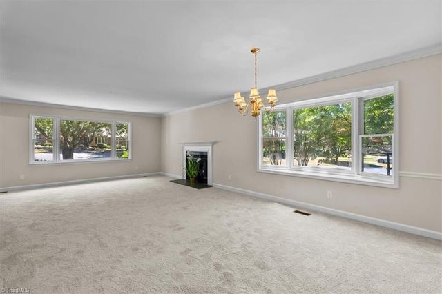 1 Brownstone Lane, Greensboro, NC 27410