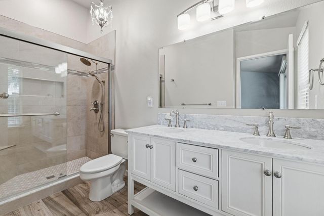 2702 Mitchell Avenue, Clovis, CA 93611