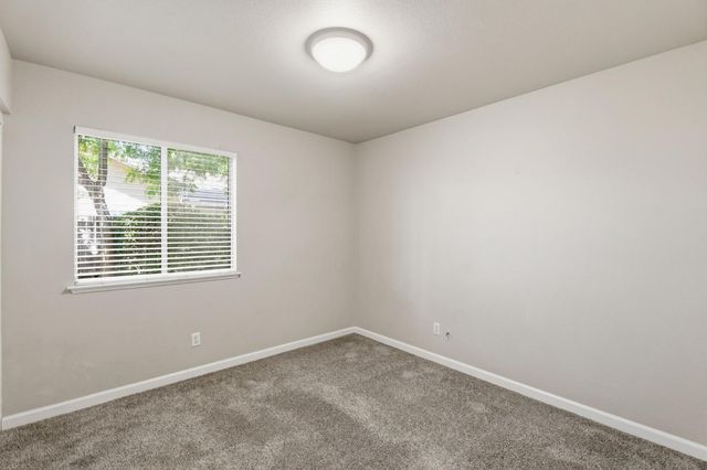 2702 Mitchell Avenue, Clovis, CA 93611