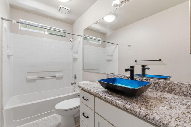 2702 Mitchell Avenue, Clovis, CA 93611