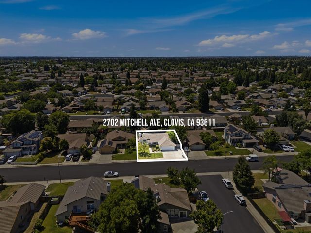 2702 Mitchell Avenue, Clovis, CA 93611