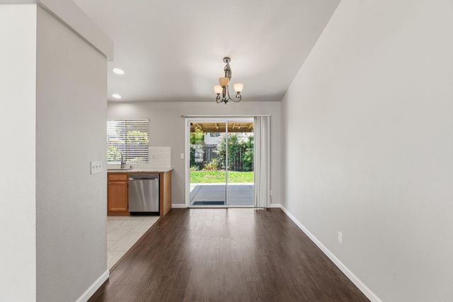 2702 Mitchell Avenue, Clovis, CA 93611