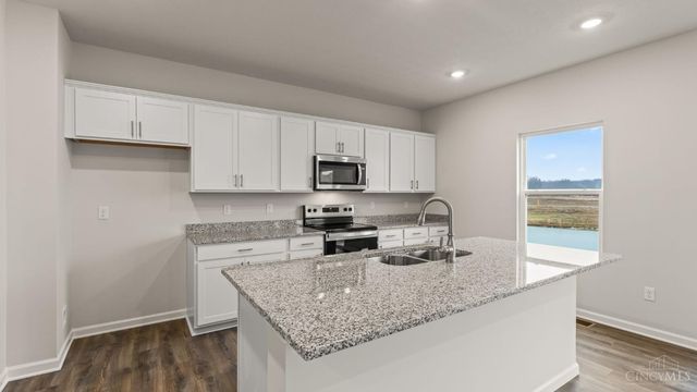 1762 Parkfield Way, Goshen Twp, OH 45122