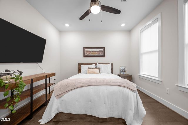 401 Bryan Pointe Drive 103, Raleigh, NC 27608