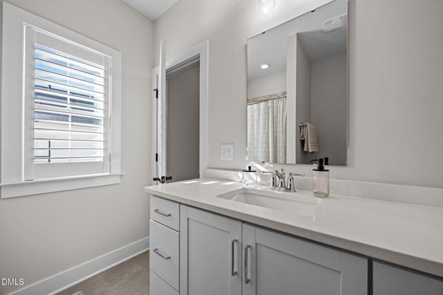 401 Bryan Pointe Drive 103, Raleigh, NC 27608