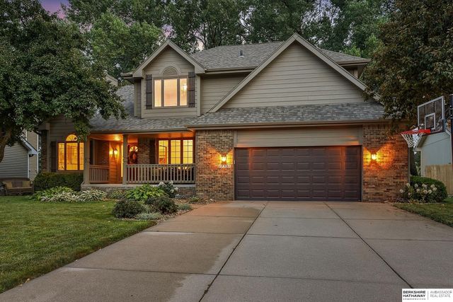 17321 P Street, Omaha, NE 68135