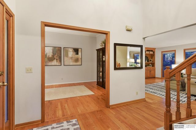 17321 P Street, Omaha, NE 68135