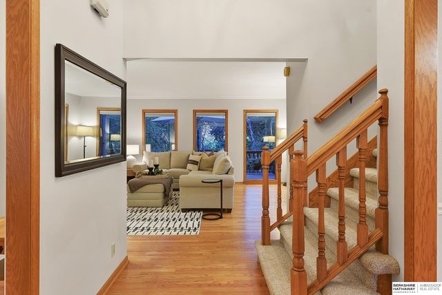 17321 P Street, Omaha, NE 68135
