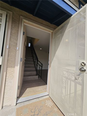 8041 Puritan, Downey, CA 90242