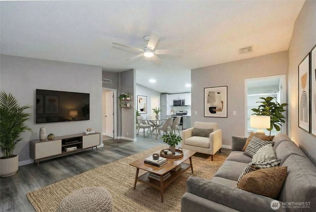 190 E Barnsby Place, Shelton, WA 98584