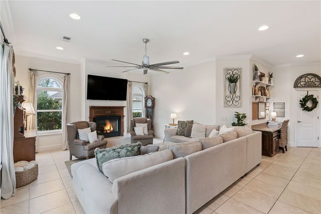 139 Fiddlers Cove Drive, Kingsland, GA 31548