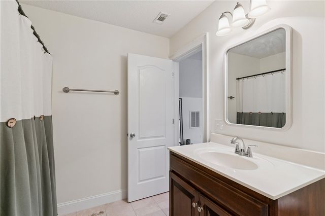 139 Fiddlers Cove Drive, Kingsland, GA 31548