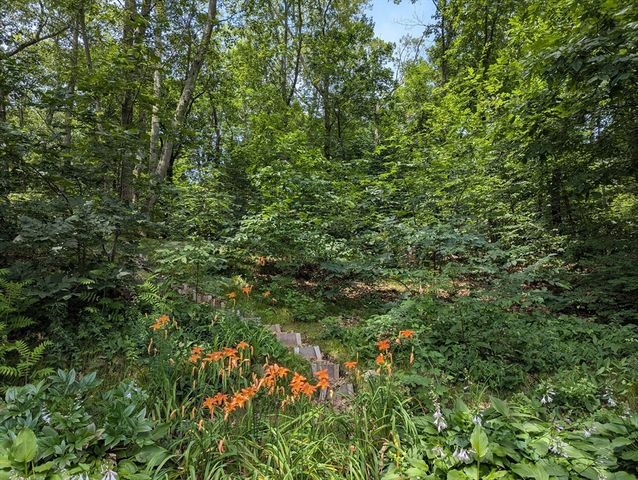 12 James St, Winchester, MA 01890