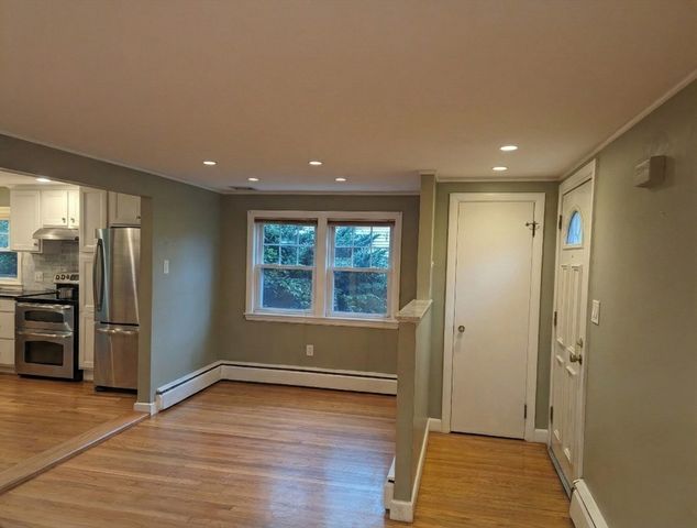 12 James St, Winchester, MA 01890