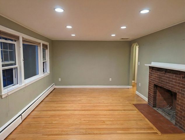 12 James St, Winchester, MA 01890