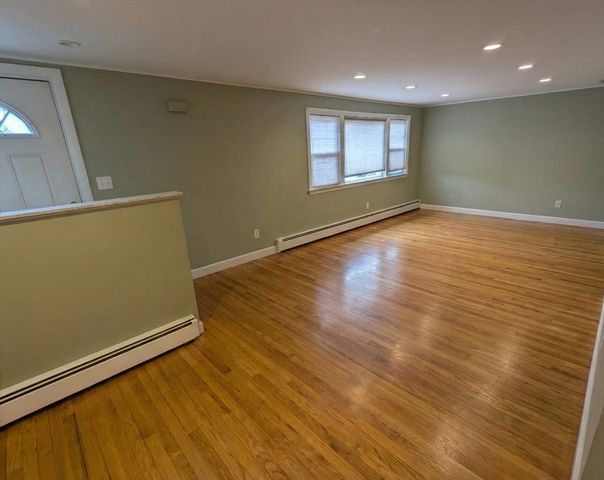 12 James St, Winchester, MA 01890