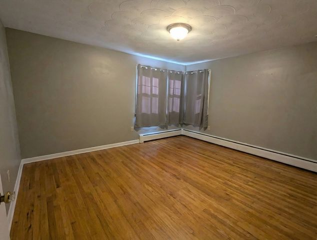 12 James St, Winchester, MA 01890