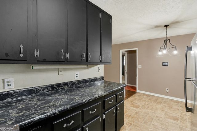 1995 Matt Drive, Austell, GA 30168