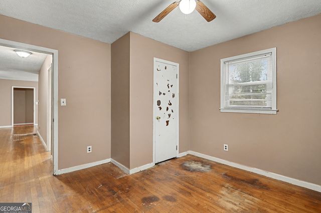 1995 Matt Drive, Austell, GA 30168