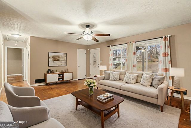 1995 Matt Drive, Austell, GA 30168