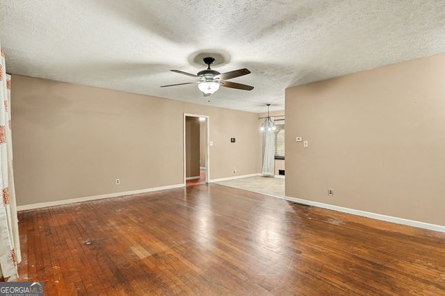 1995 Matt Drive, Austell, GA 30168