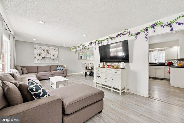 748 COOPERLANDING RD, Cherry Hill, NJ 08002