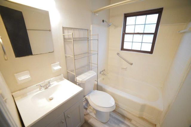 2031 Holmes Street, Tallahassee, FL 32310