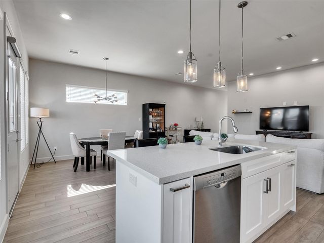 5702 Rucio Lane, Houston, TX 77092