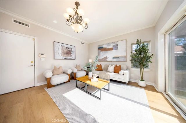 134 S Greenwood, Pasadena, CA 91107