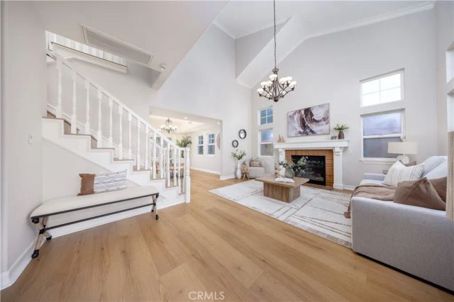 134 S Greenwood, Pasadena, CA 91107