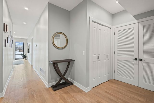 6246 N Pulaski Road 204, Chicago, IL 60646