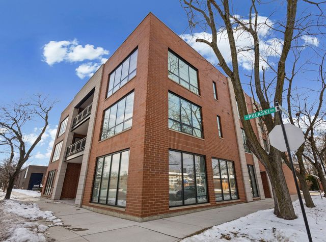 6246 N Pulaski Road 204, Chicago, IL 60646