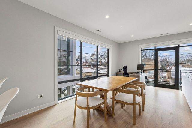 6246 N Pulaski Road 204, Chicago, IL 60646