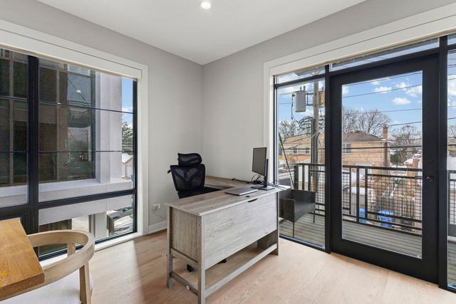 6246 N Pulaski Road 204, Chicago, IL 60646